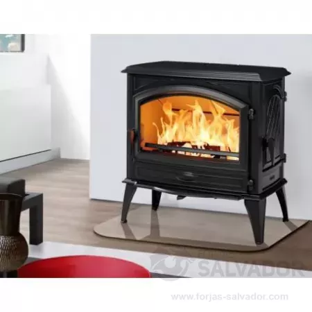 Calienta tu hogar con la estufa Dovre 760WD, diseñada para troncos grandes y máxima comodidad.
