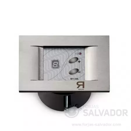 El regulador de velocidad del Habit 93 TC permite ajustar el flujo de aire de las turbinas para una distribución eficiente y personalizada del calor.