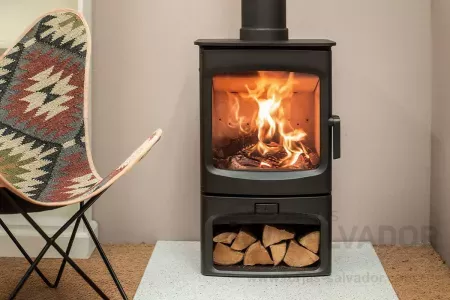 Charnwood Aire 05 detalle leña