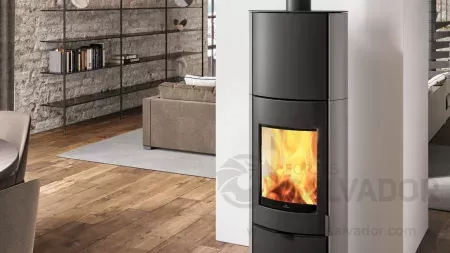 Krio en acero gris con acumulador de calor