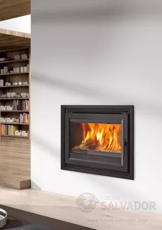 Ahorra leña y disfruta del confort con la tecnología de doble combustión