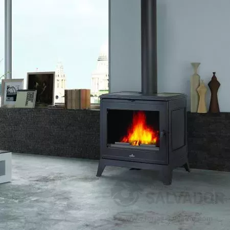Bronpi Preston-14: estufa de diseño elegante y alto rendimiento térmico.
