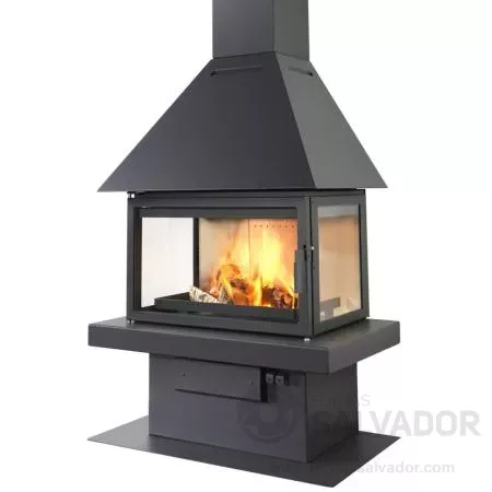 Vista frontal de la Chimenea metálica LL Calor LL-15A