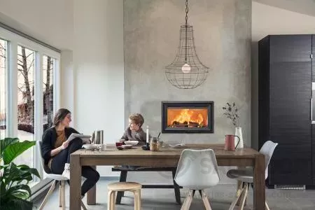 Chimenea Jøtul I620F adaptable a cualquier espacio.
