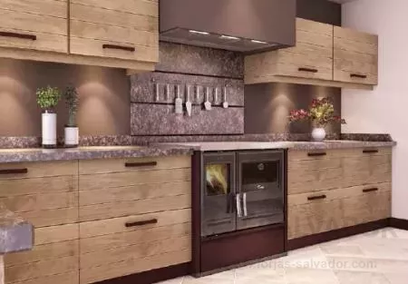Puerta hogar con cristal de gran tamaño