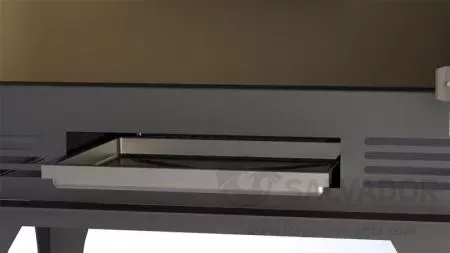 Cajón extraíble: fácil acceso para la limpieza y mantenimiento, diseñado para mayor comodidad en la Bronpi Sena Plus.