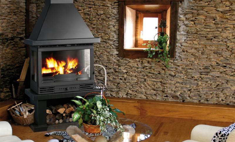 Chimenea metálica Salgueda Dana